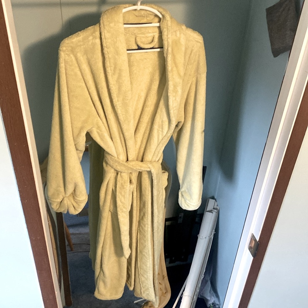 Chenille Robe